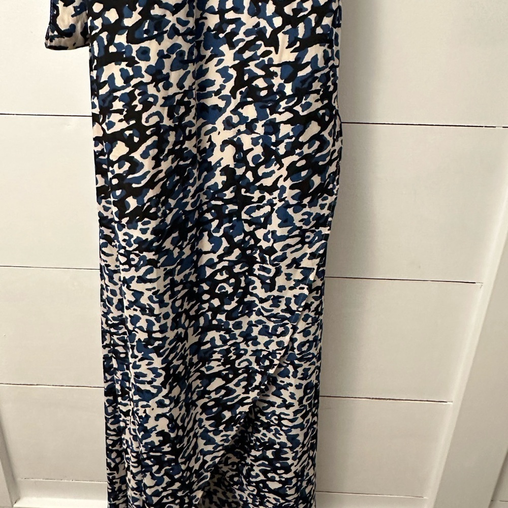 LEITH blue-black maxi length wrap sleeveless dress. MED - Picture 5 of 9